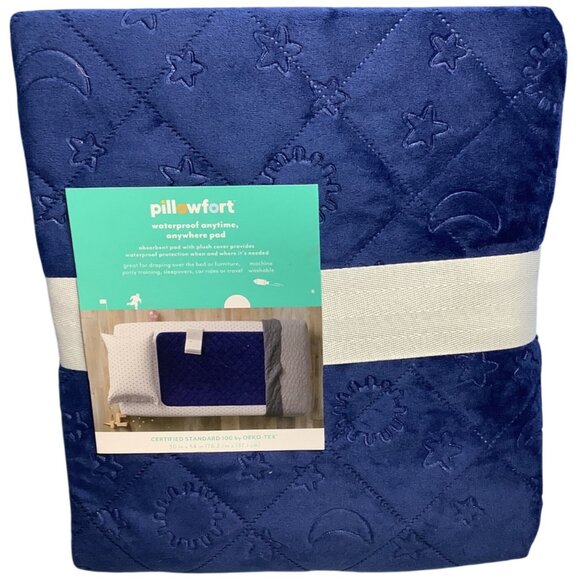 Pillowfort Waterproof Sleep Anywhere Kids' Pad 30" x 54" Blue Stars Moon - Picture 1 of 4